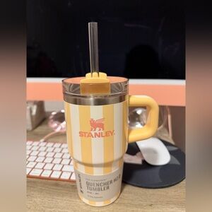 Stanley Quencher Tumbler-Oasis-Butter Cabana Gloss Yellow-Stripes-20oz